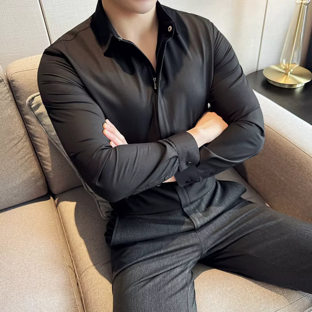 CAMISA DE SOLAPA CON CREMALLERA – ELEGANCIA MODERNA PARA HOMBRES CON ESTILO