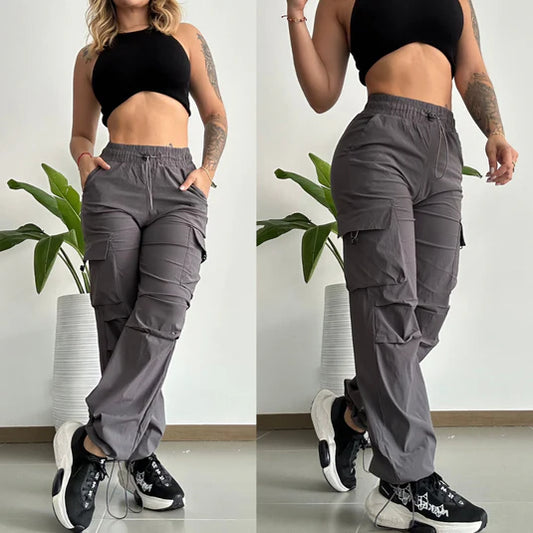 PANTALÓN CARGO PARACHUTE: ¡ACENTÚA TUS CURVAS CON ESTA COMBINACIÓN PERFECTA!