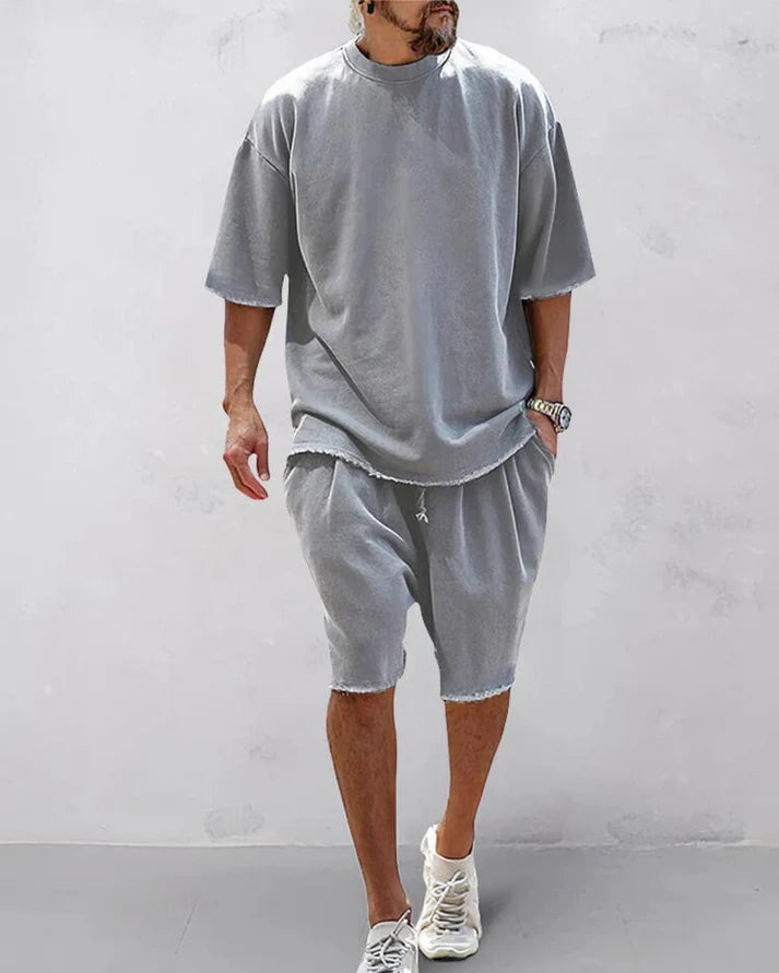 CONJUNTO DEPORTIVO HOLGADO MONOCROMÁTICO – ESTILO Y COMODIDAD SIN ESFUERZO