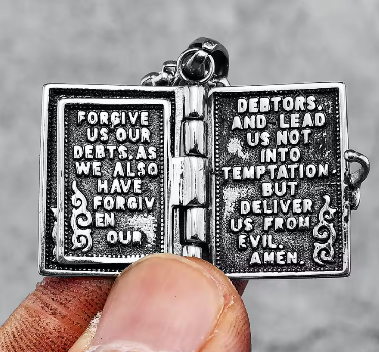 📖 COLLAR SAGRADA BIBLIA CON VERSÍCULO GRABADO