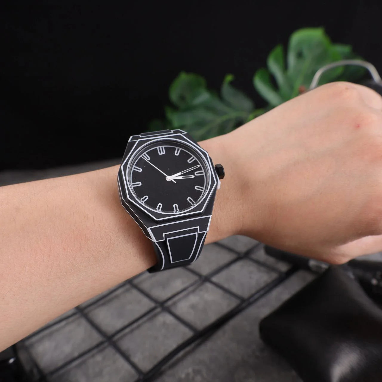 ROVALEX – RELOJ DE EDICIÓN LIMITADA QUE MARCA LA DIFERENCIA